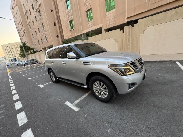 Nissan Patrol for urgent sell - 7