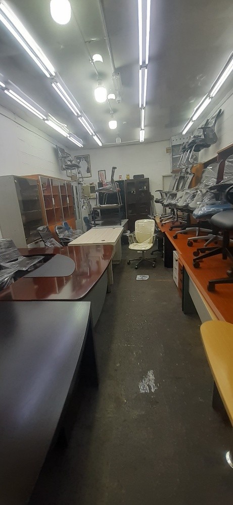 used furniture buying & scaling - 1