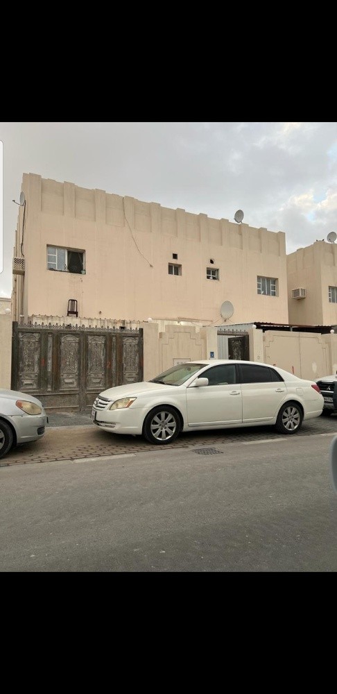 للبيع فلتين متلاصقات بمعيذر - 1