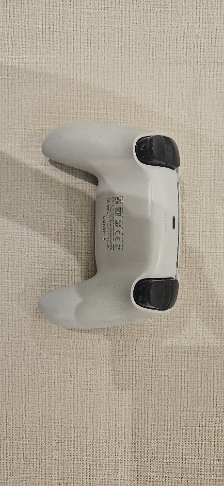 new ps5 controller - 1