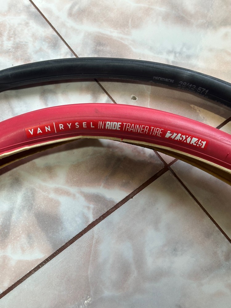 VAN RYSEL TRAINER TYRE 27.5x1.45 - 2