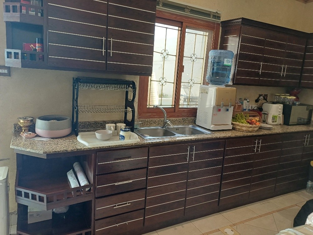 I Am Buy Used Villa Furniture - 4