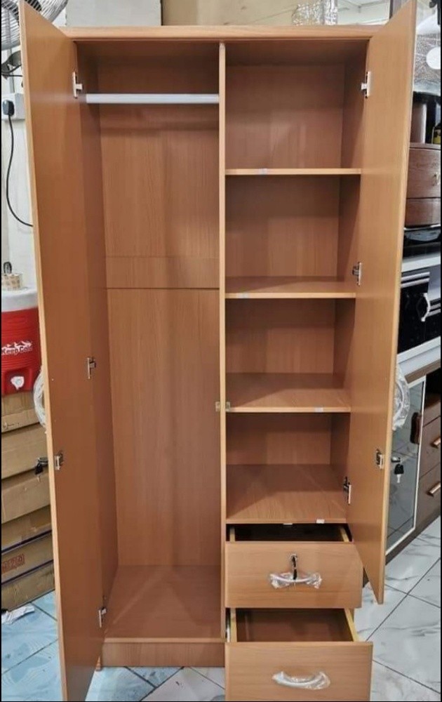 Small, big wardrobe available - 10