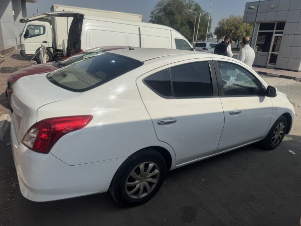 For sale Nissan - 1