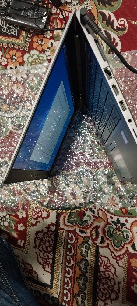 HP ZBOOK 14U G6 I7 8th generation - 4