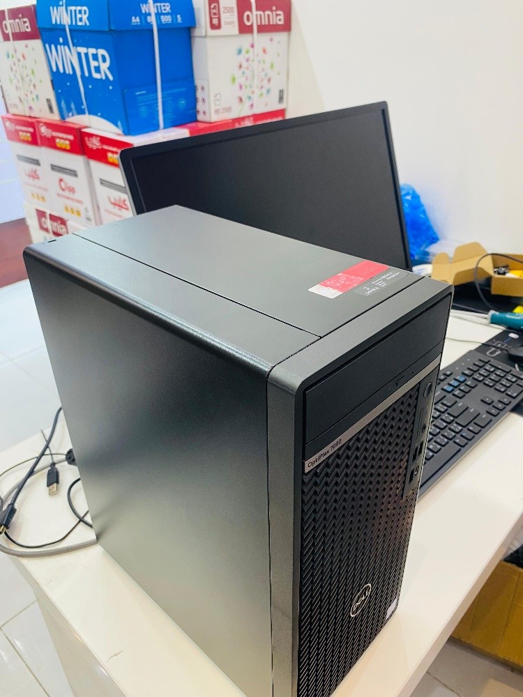DEll optiplex 7090 - 5