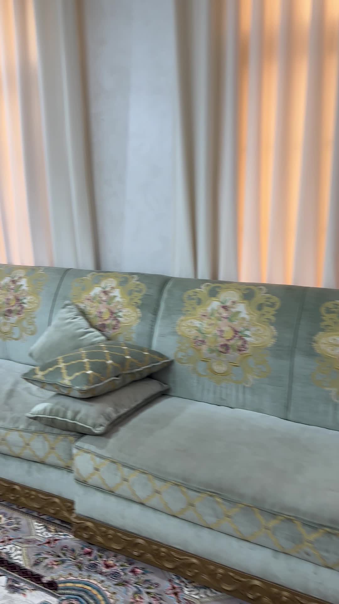 living room chairs - 2