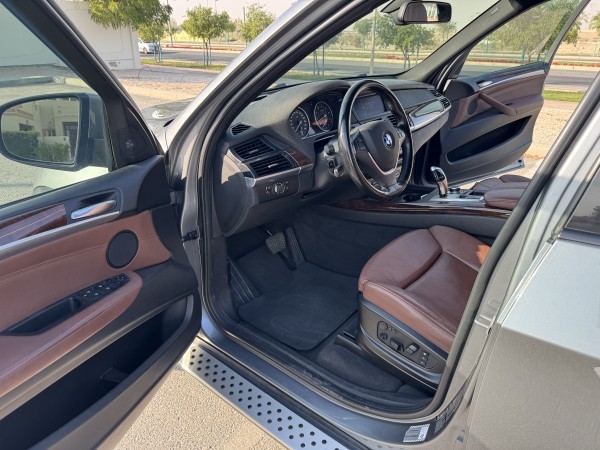 BMW X5 4.4L - 4