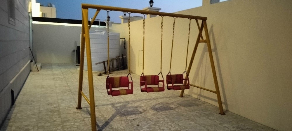 مراجيح للأطفال بأحجام مختلفة - 4