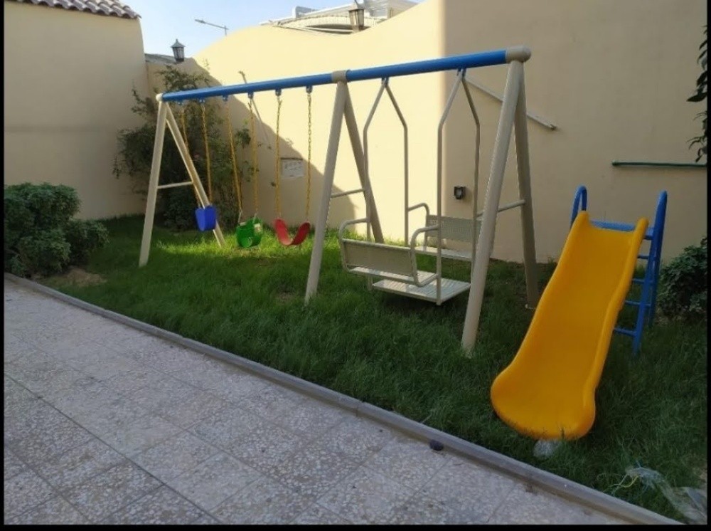kids swing and sliding - 3