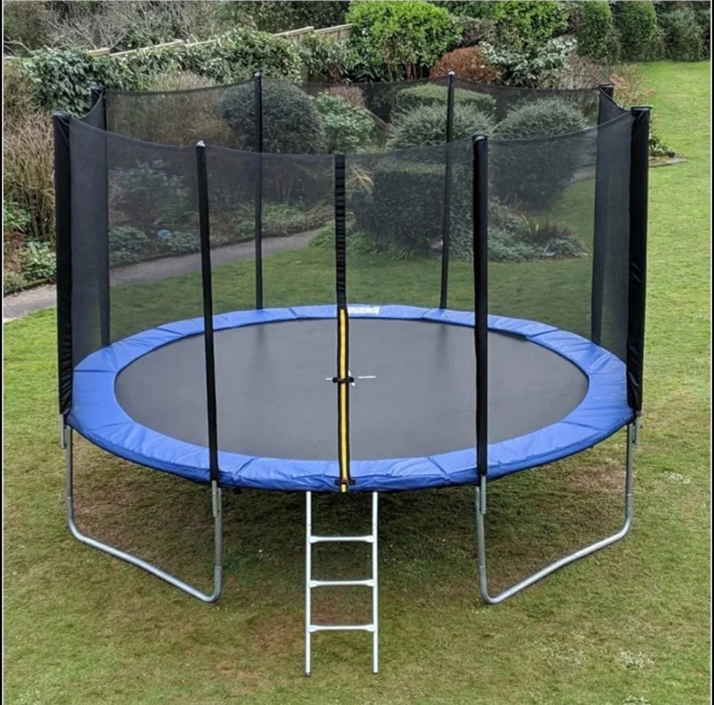 trampoline 12ft - 2