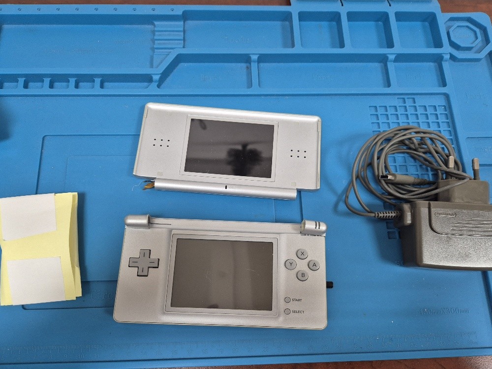 Nintendo DS spare and scape - 5