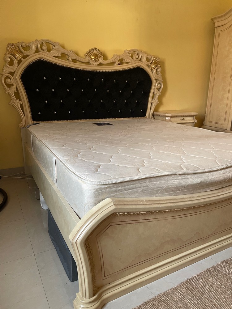  bed mattress  / super king bed / - 4