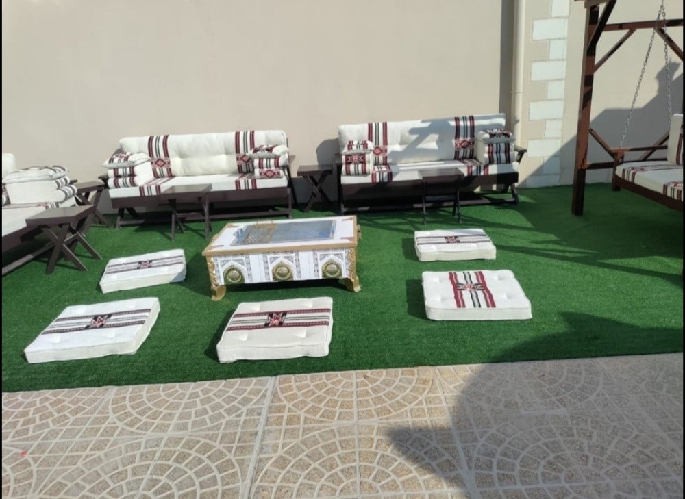 Outdoor sofa & chair making & rep - 6