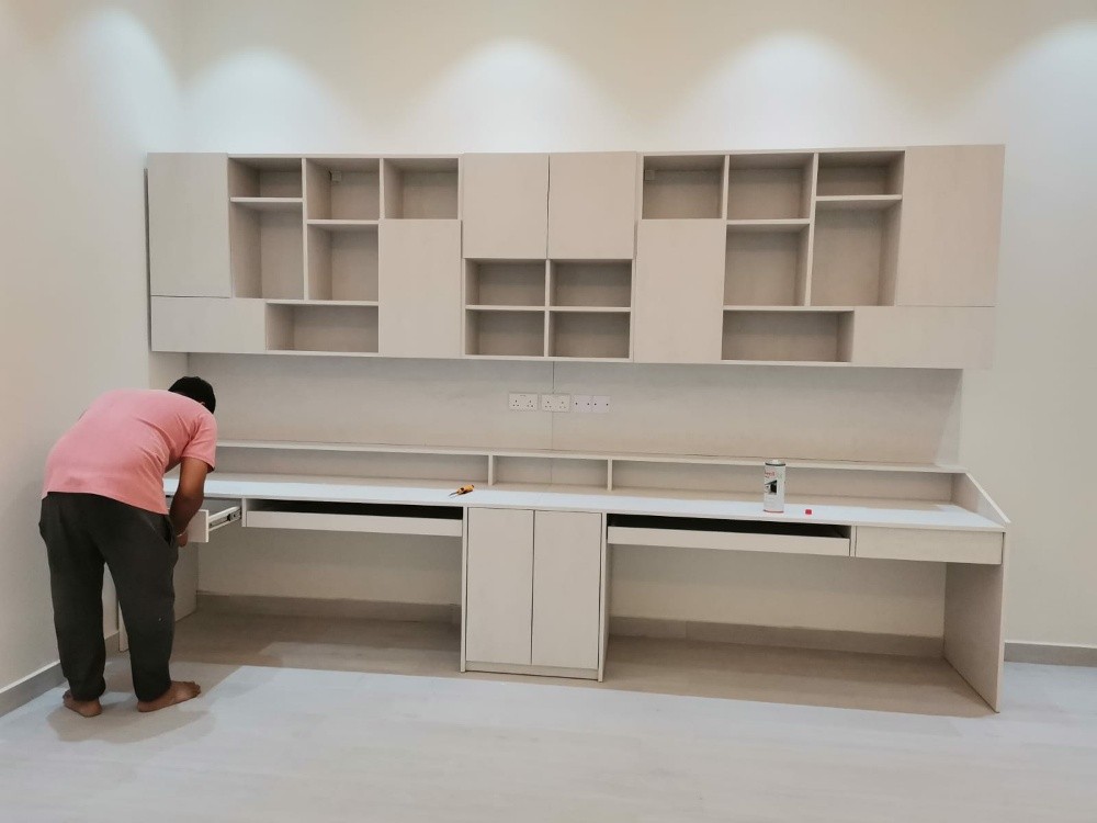 Carpenter, aluminium glass work - 11