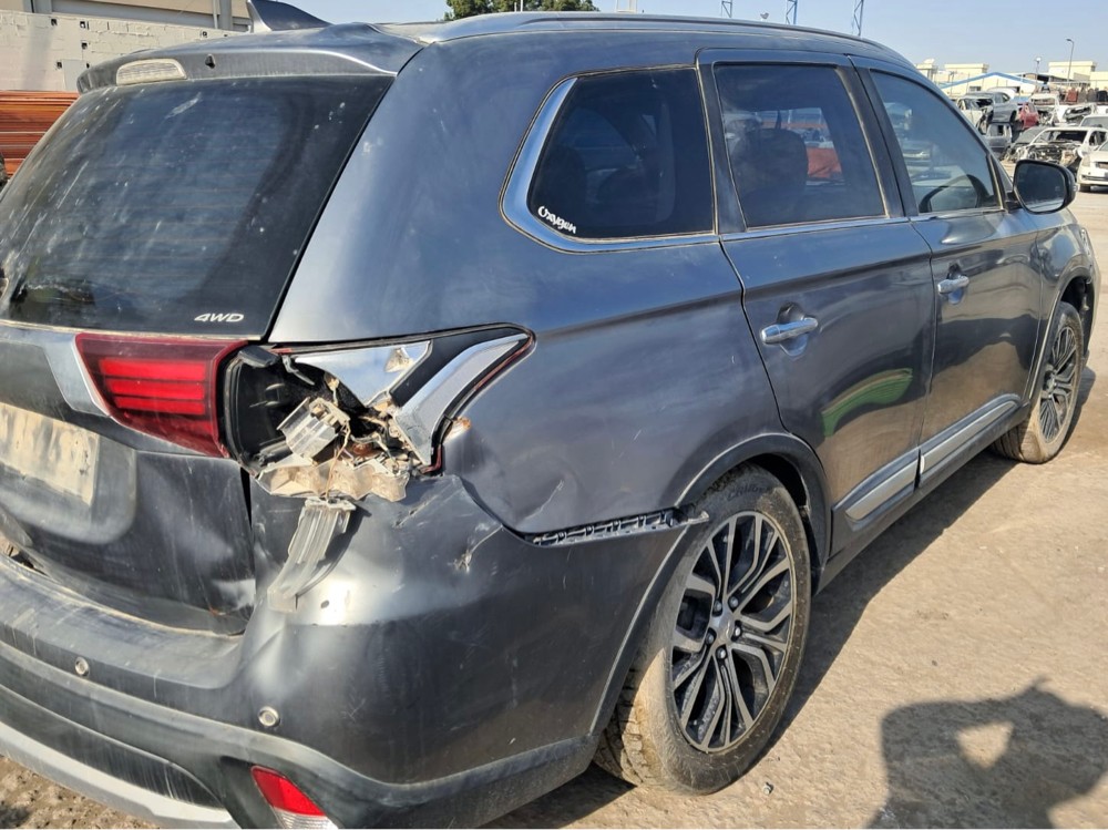 Mitsubishi Outlander V6 Scrap - 4