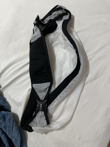 baby carier & carry cot & pants - 3
