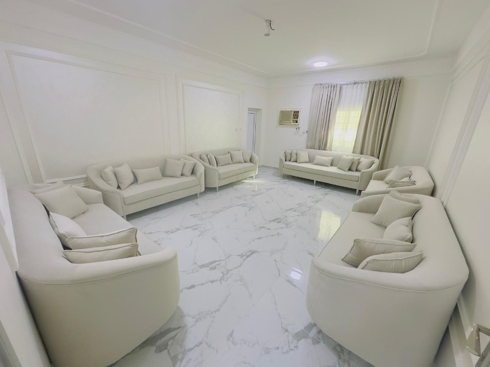 Sofa - 4
