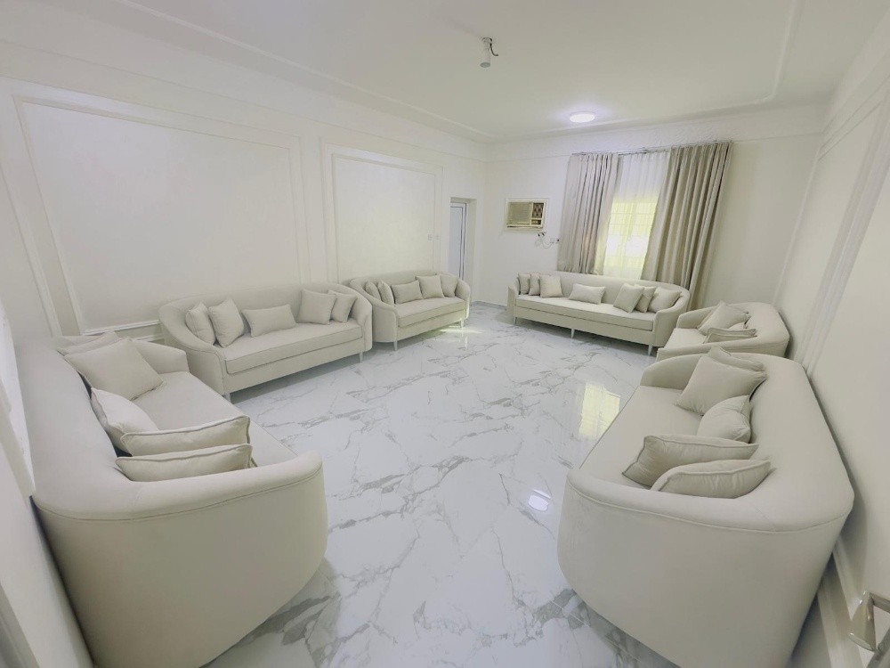 Sofa - 3