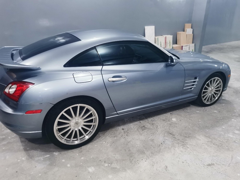 2005 Chrysler Crossfire SRT6 - 3