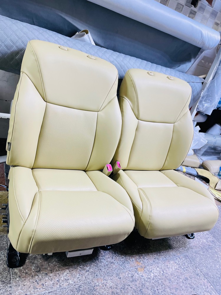 Upholstery car warker - 14