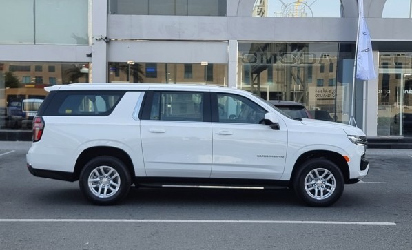 New Chevrolet Suburban -LS 2024 - 6