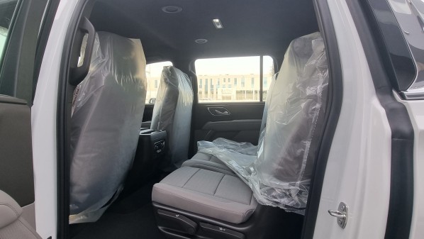 New Chevrolet Suburban -LS 2024 - 10