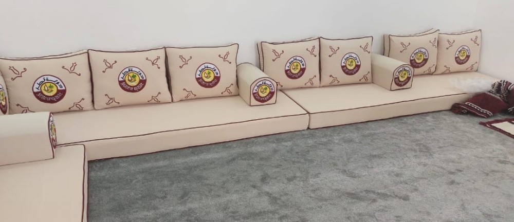 makes new sofa. - 6