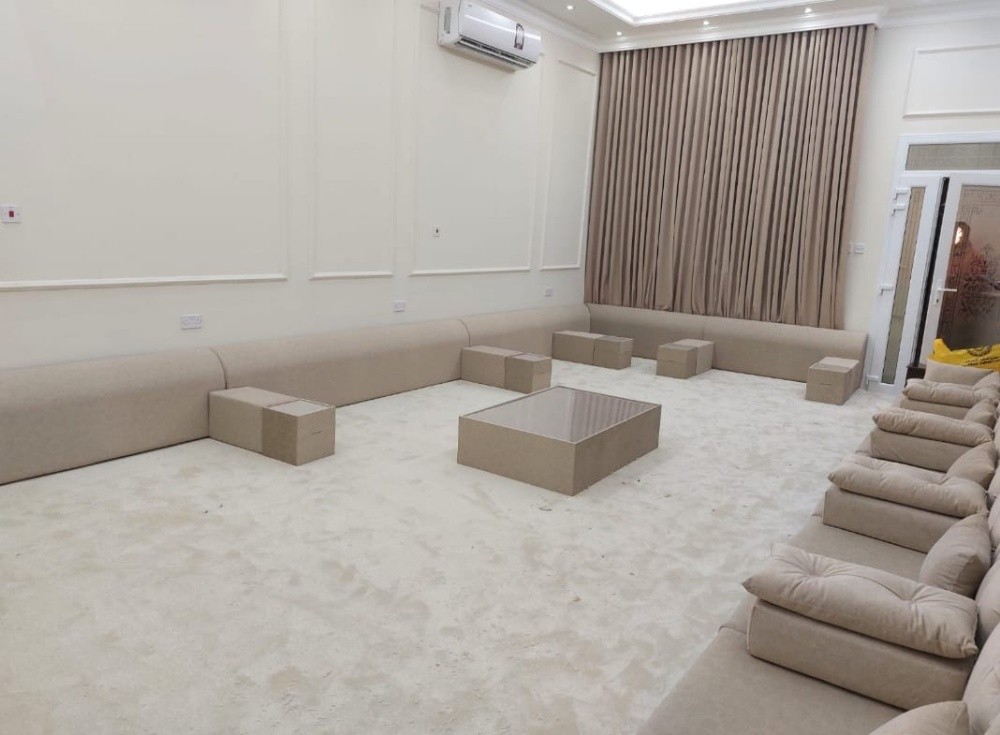 makes new sofa. - 8
