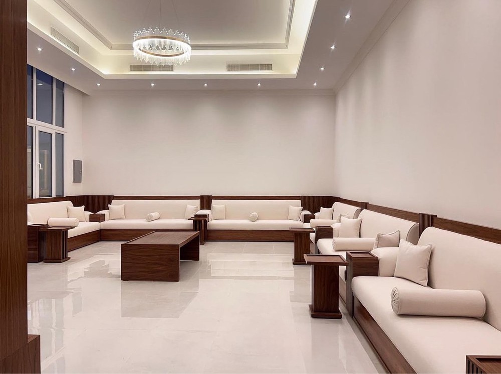 bed. closet. sofa. curtains - 16
