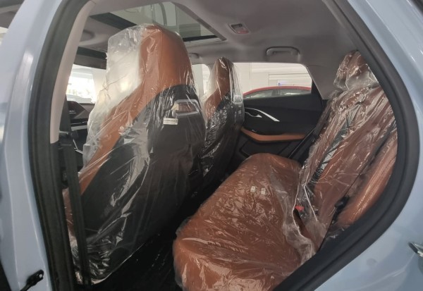 OMODA C5 Luxury 2024 - 12