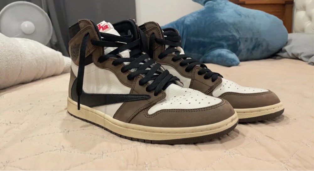 Jordan 1 Travis Scott - 45 - 3