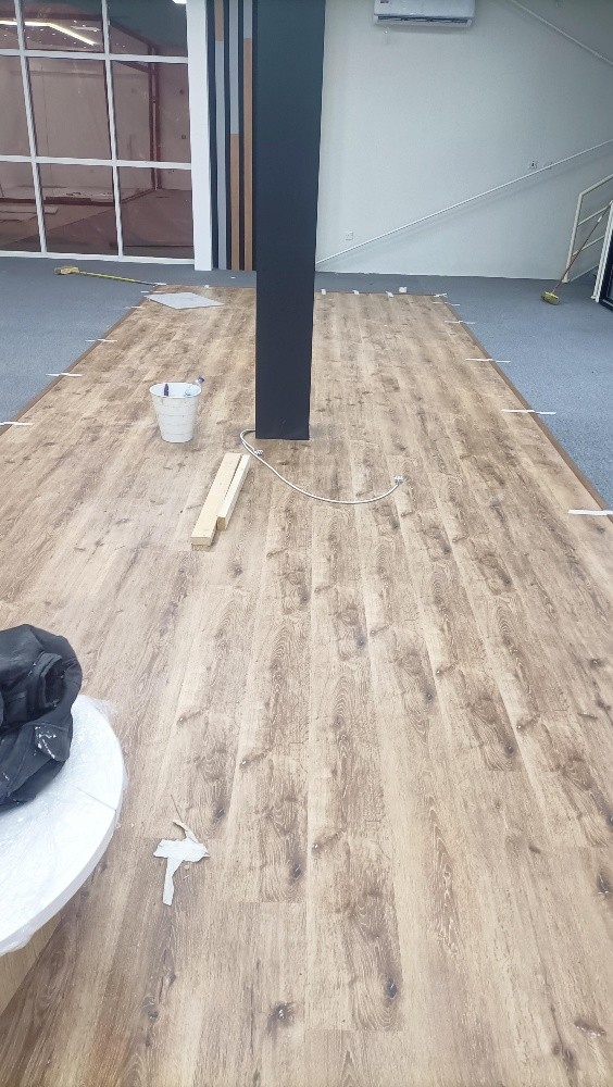 house and office flooring items - 7