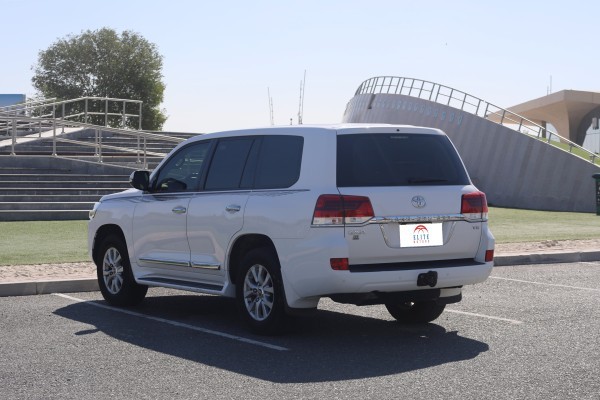 Toyota   - GXR  2019 - 10