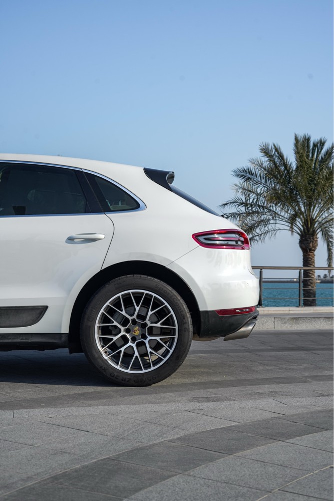 Porsche Macan S - 8