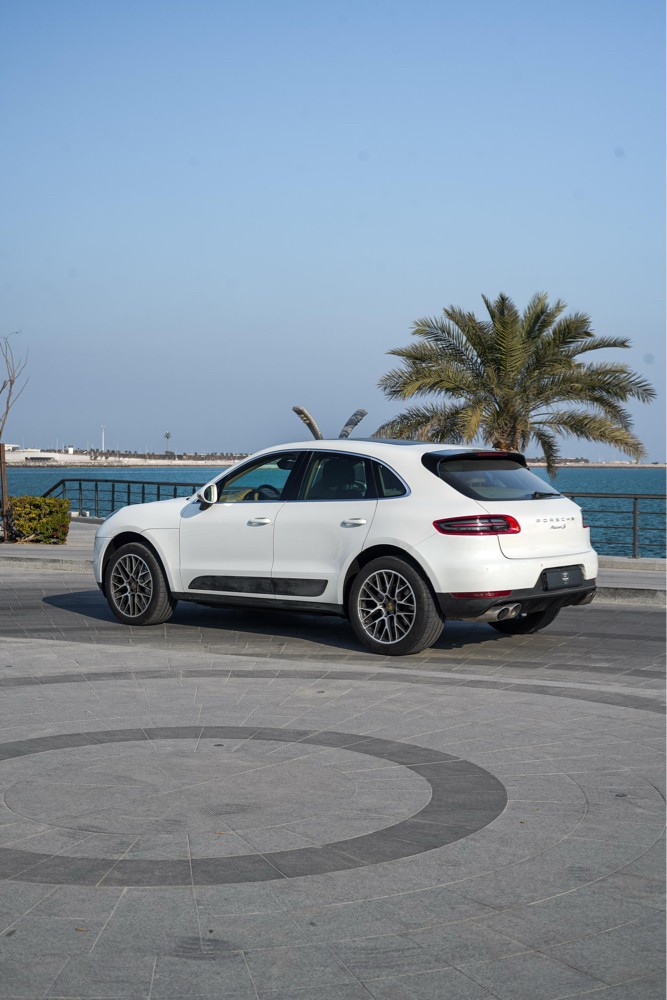 Porsche Macan S - 4