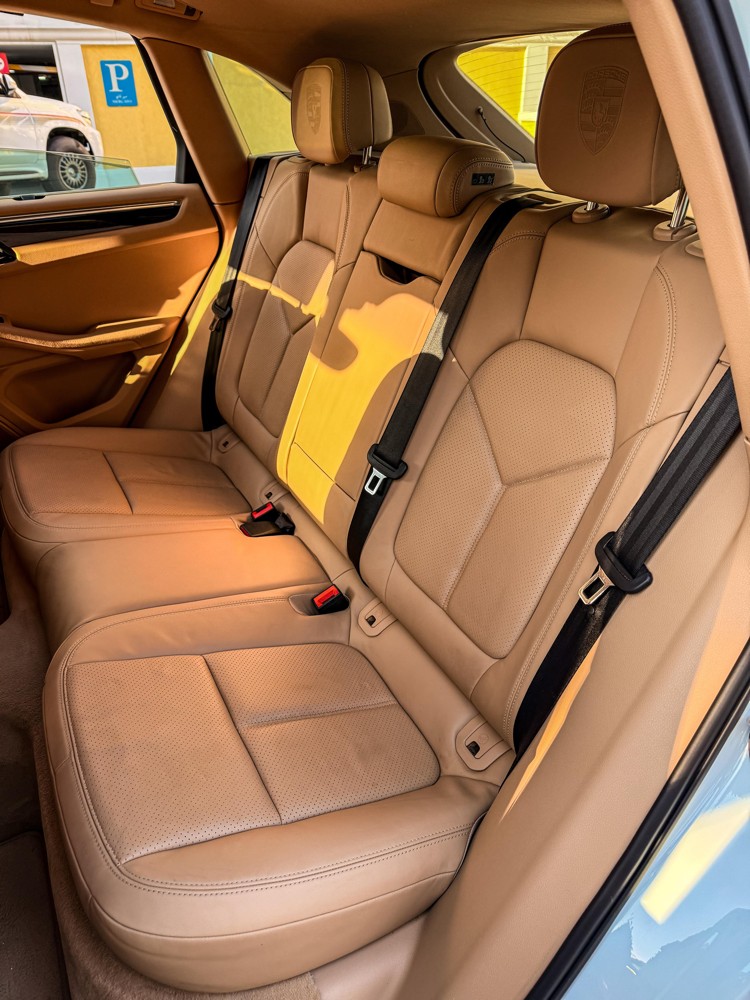 Porsche Macan S - 12