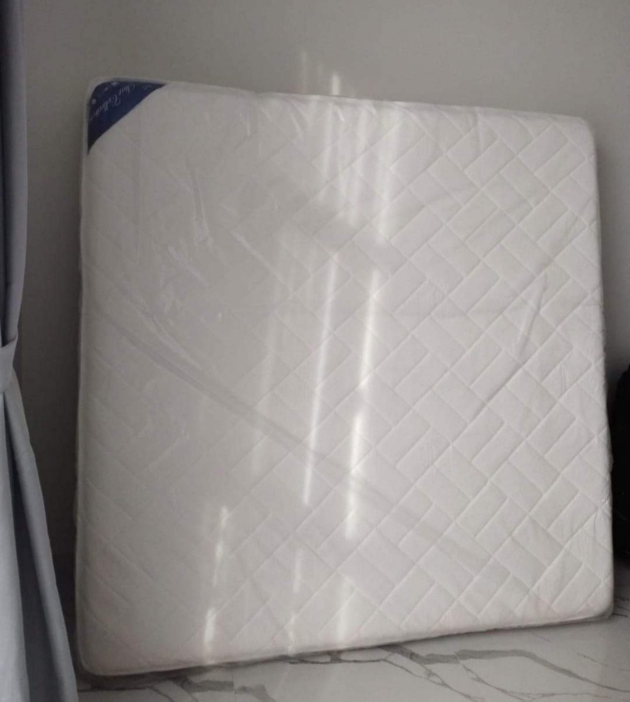 Hotel Type pillow top matters - 3