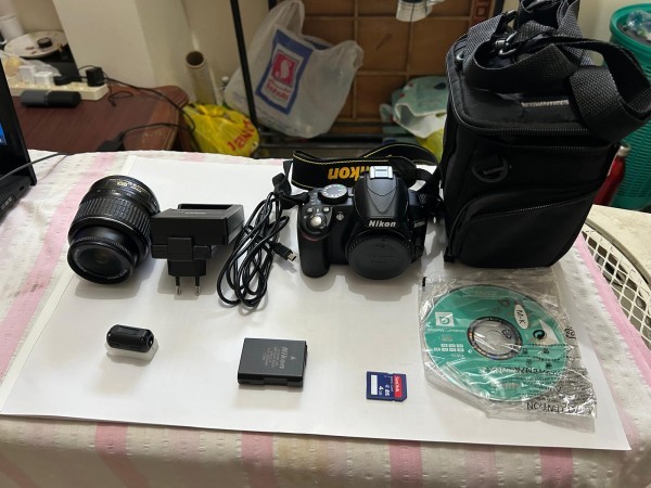 Nikon camera with Lense - 1