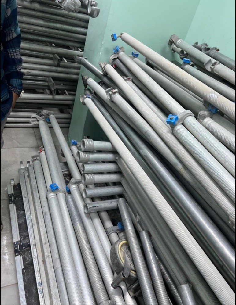 Required aluminium scaffolding - 1