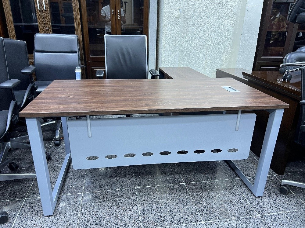 Used Office furniture sell - 4