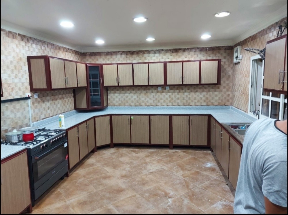 Aluminum kitchen cabinet making - 2