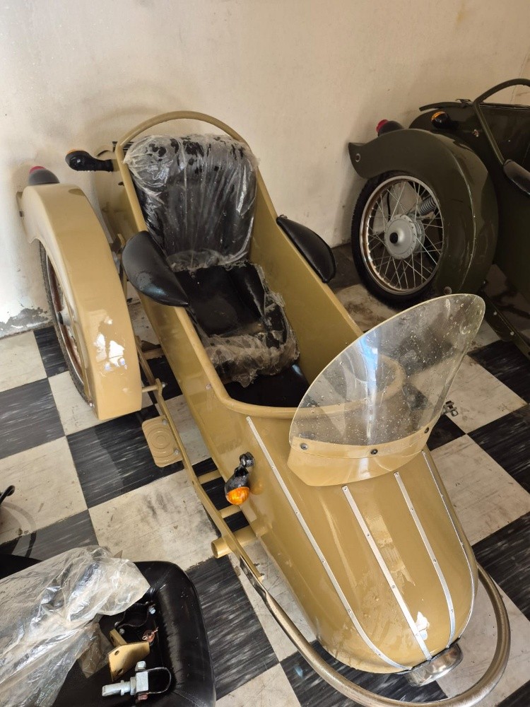 Royal enfield sidecar only - 6