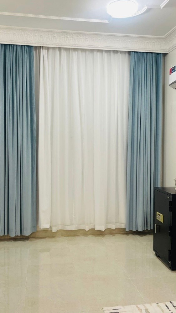 new Curtains and Carpet service - 1