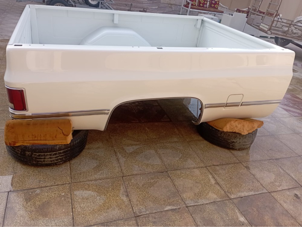 Trunk for GMC pickup 1986 new. - 2