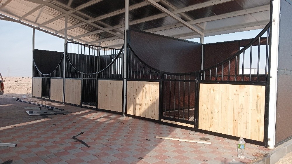 اسطبل خيل ولاوزم الخيول - 7