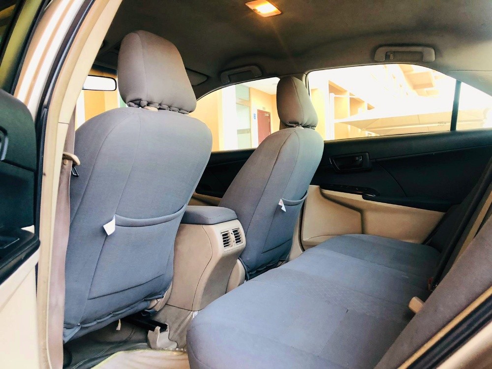 Toyota Camry SE - 1