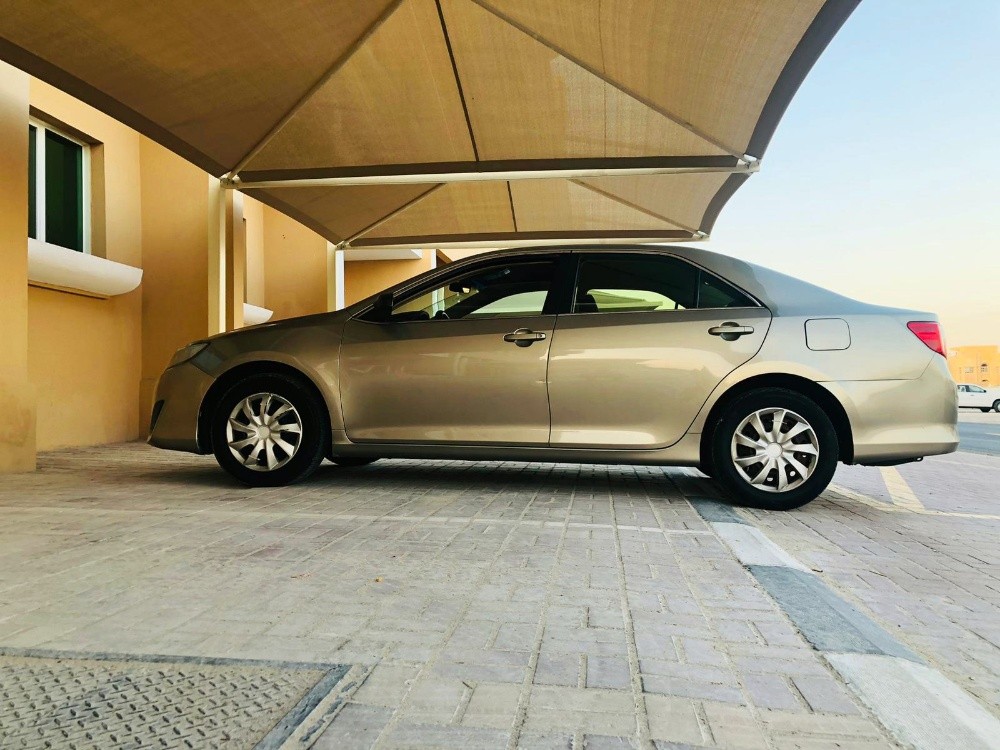 Toyota Camry SE - 7