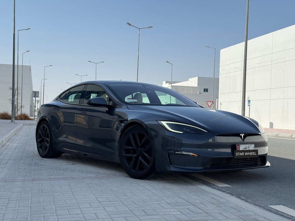 Tesla S Plaid — photo 2 for sale in Qatar