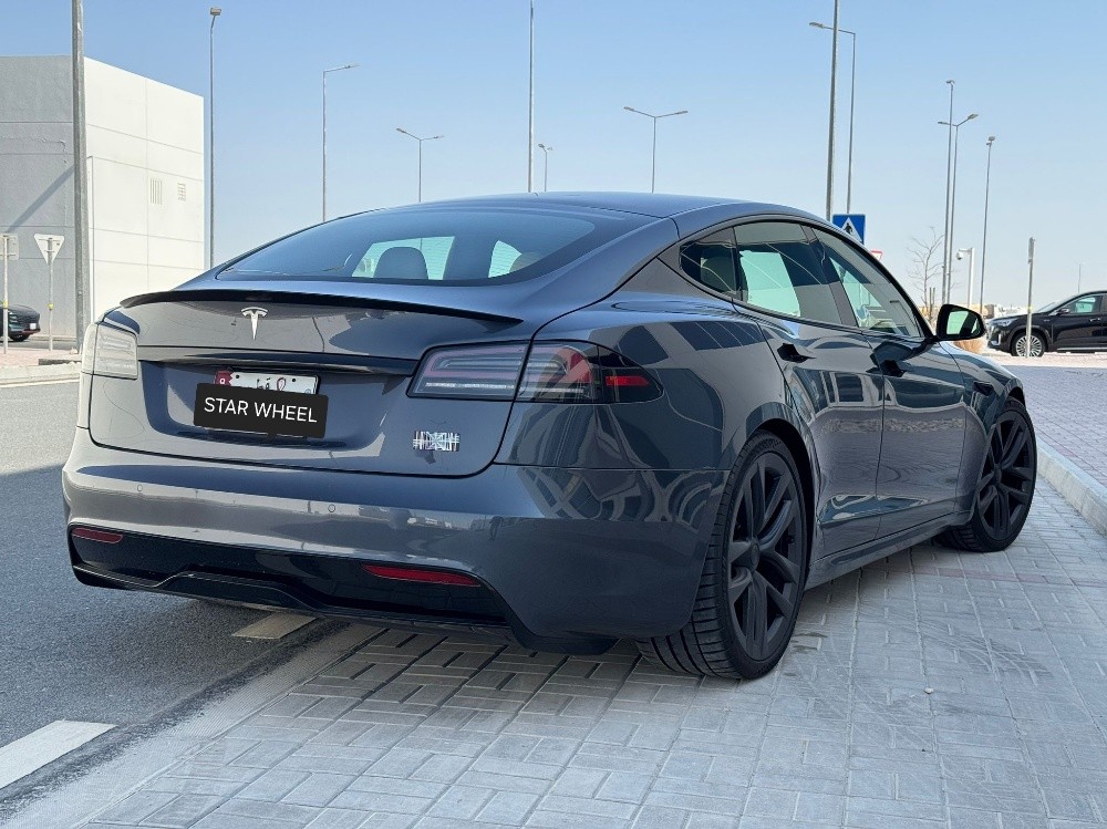 Tesla S Plaid — photo 5 for sale in Qatar